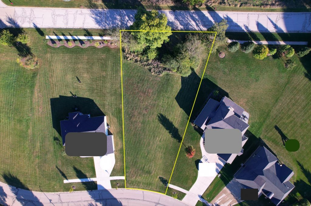 693 Greenfield Road, Sugar Grove, IL 60554 Main Photo