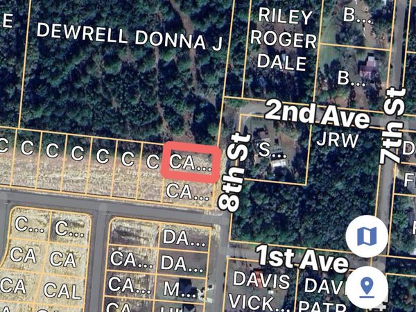 70 Eight Street, Laurel Hill, FL 32567