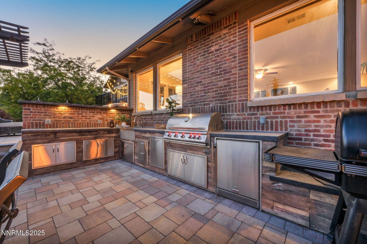 2360 Pioneer Drive, Reno, NV 89509 Photo