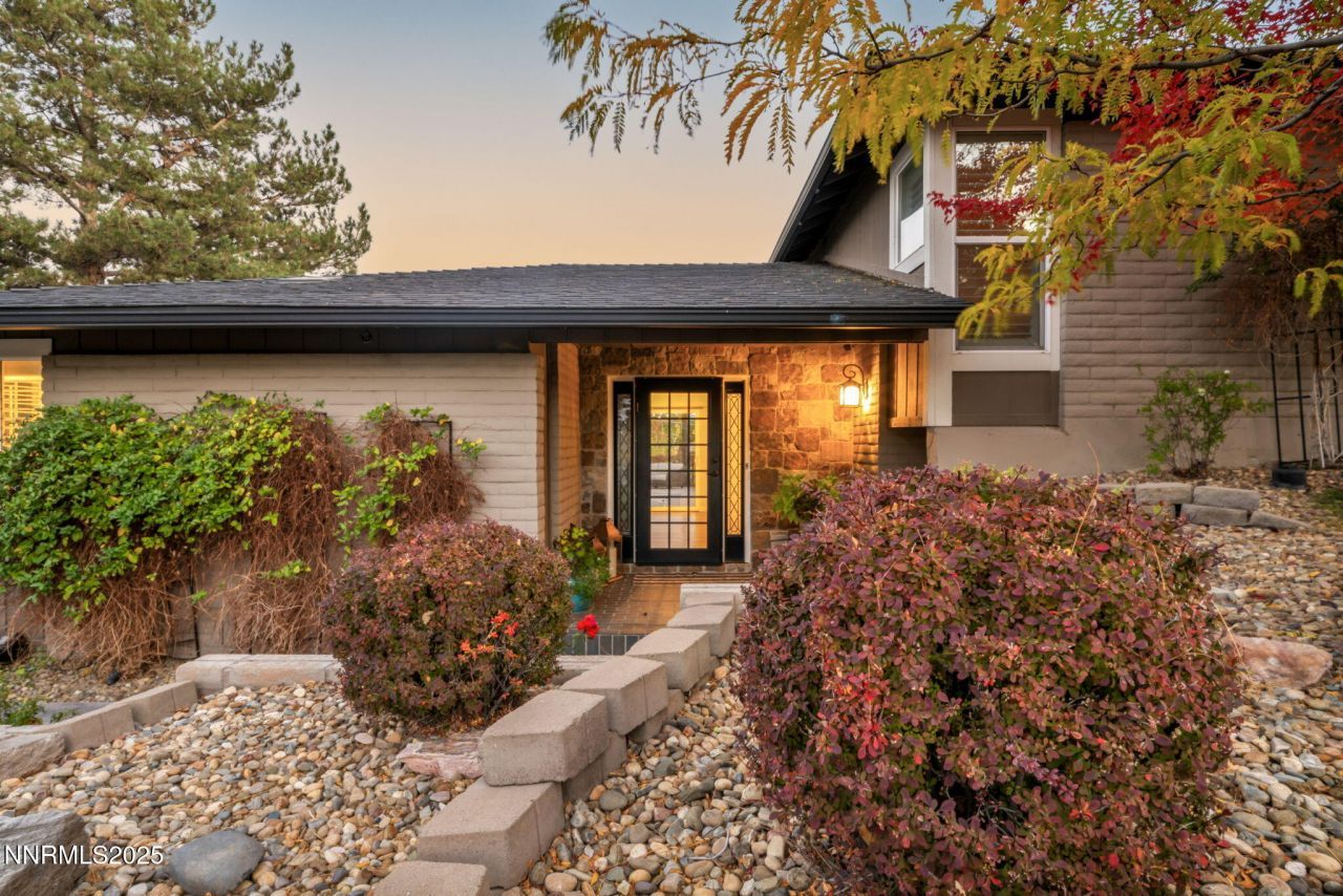 2360 Pioneer Drive, Reno, NV 89509 Photo