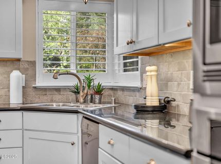 2360 Pioneer Drive, Reno, NV 89509 Photo