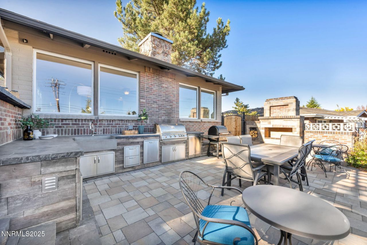 2360 Pioneer Drive, Reno, NV 89509 Photo