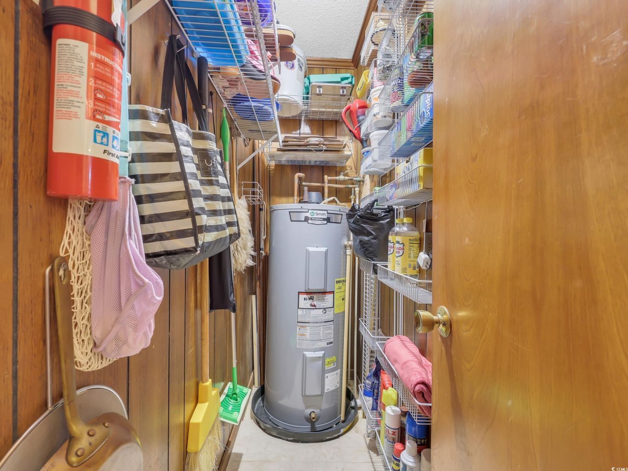 9670 Shore Dr. Photo 27