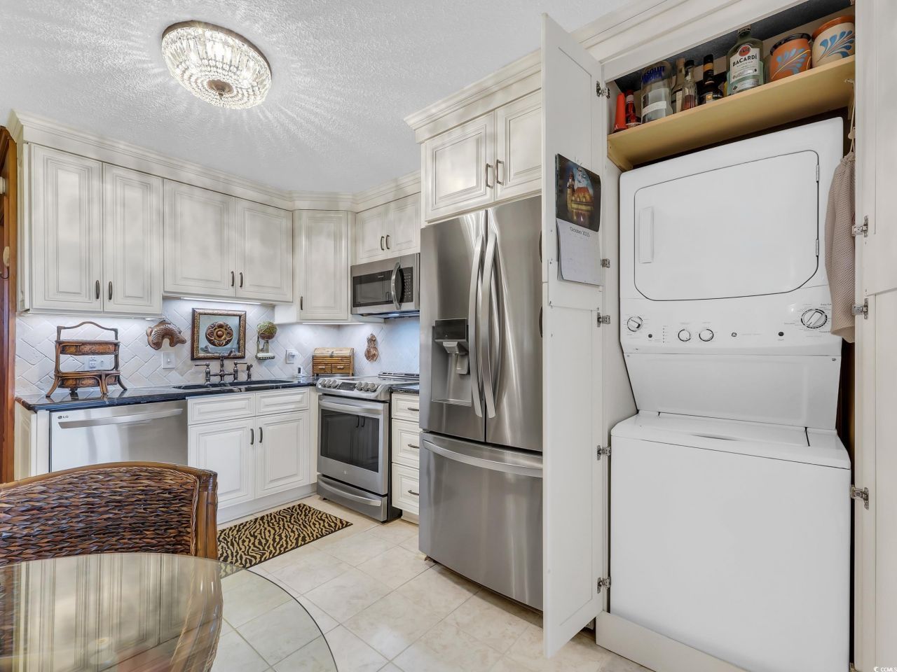 9670 Shore Dr. Photo 8