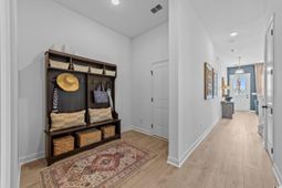 1004 Triton Ave. photo 4