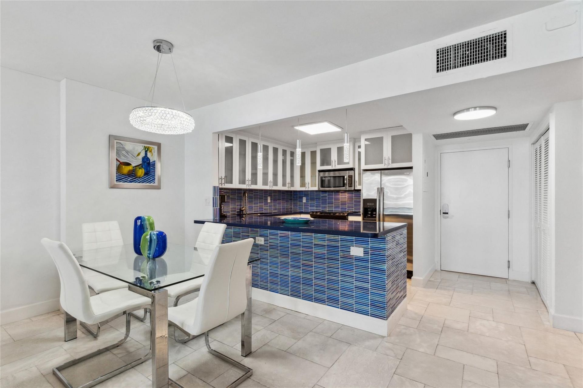 2301 Collins Avenue, Unit 1015, Miami Beach, FL 33139 Photo