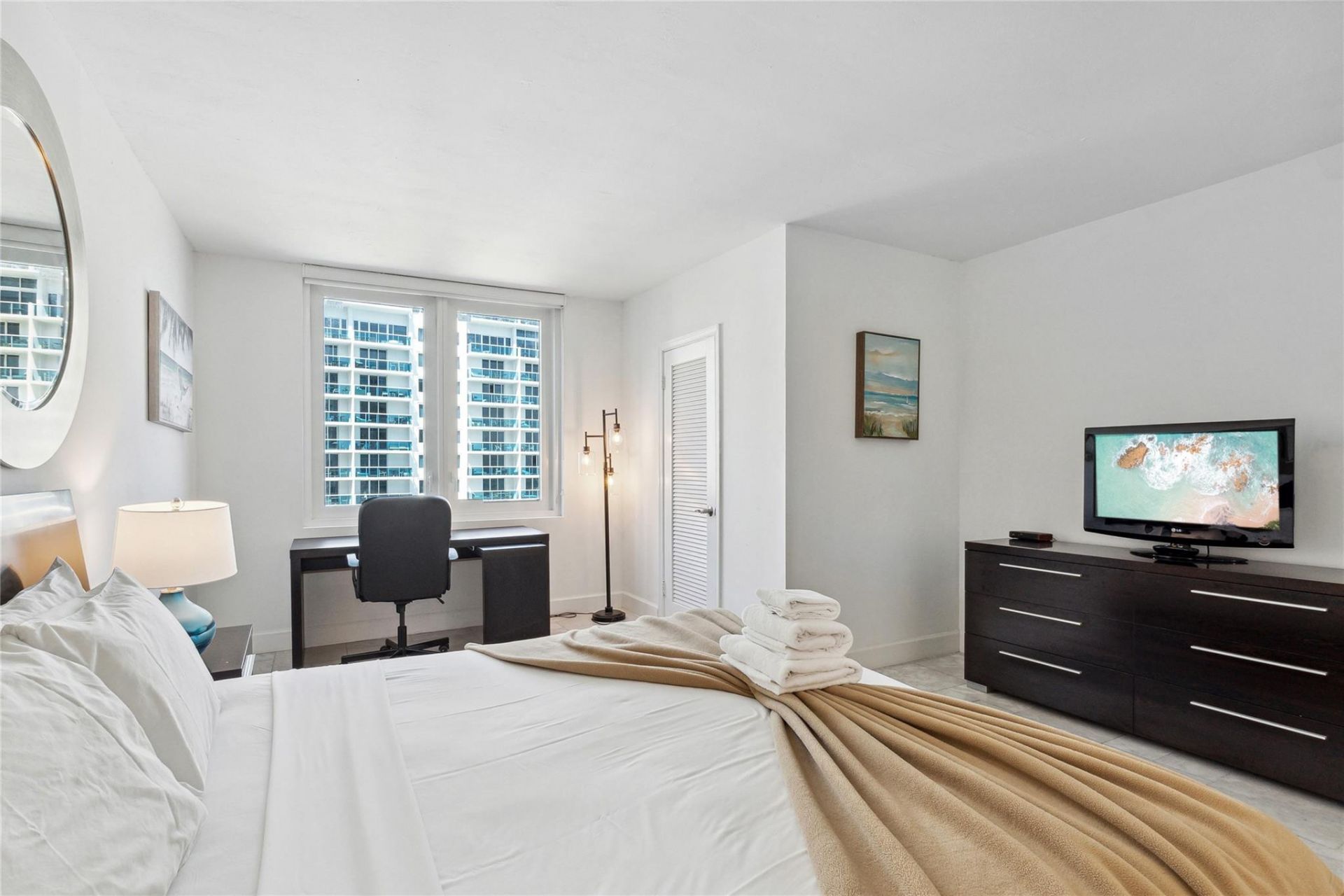 2301 Collins Avenue, Unit 1015, Miami Beach, FL 33139 Photo