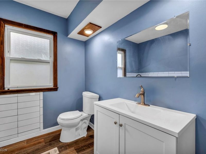 1374 W 114th Street, Cleveland, OH 44102 Photo 16