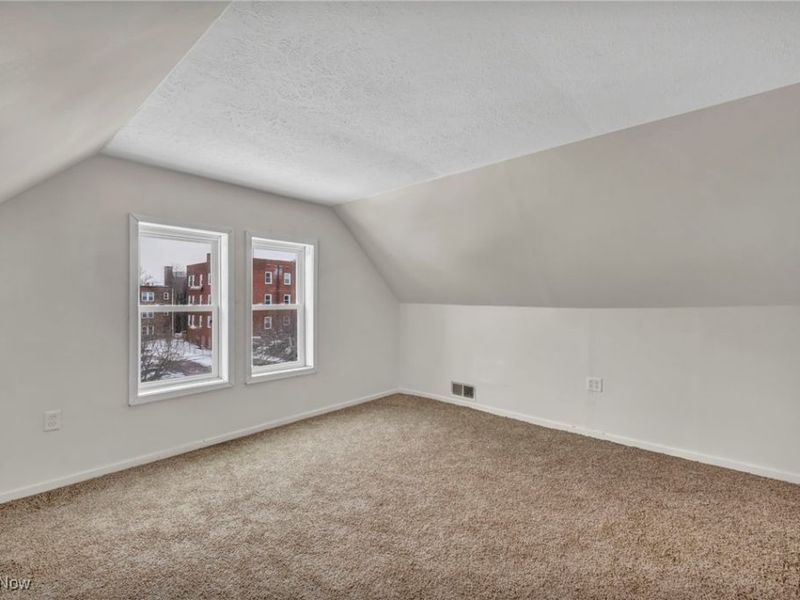 1374 W 114th Street, Cleveland, OH 44102 Photo 29