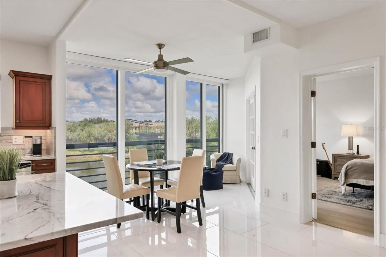 5408 Eagles Point Circle, Unit 102, Sarasota, FL 34231 Photo