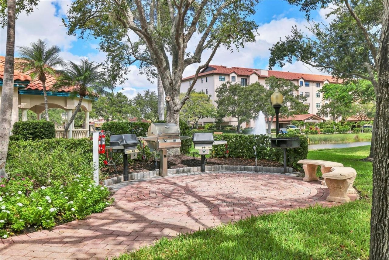 5408 Eagles Point Circle, Unit 102, Sarasota, FL 34231 Photo