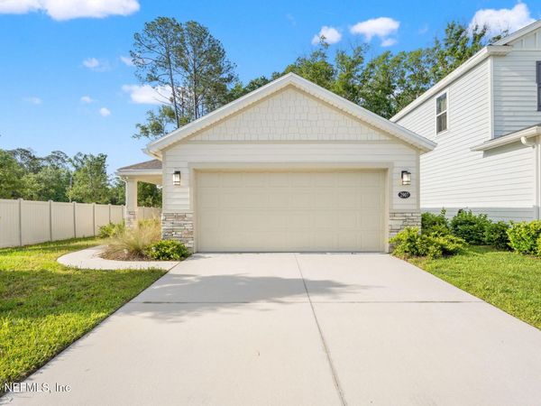 2907 LUCILLE Lane, Middleburg, FL 32068
