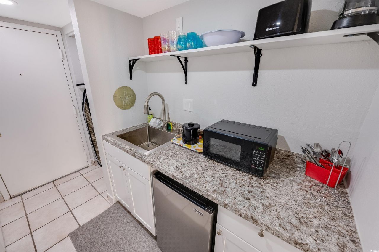 7000 N Ocean Blvd. Photo 11