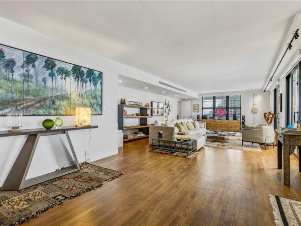 5500 Collins Ave, Unit 1104, Miami Beach, FL 33140