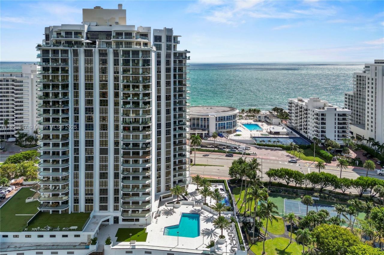 5500 Collins Ave, Unit 1104, Miami Beach, FL 33140 Photo