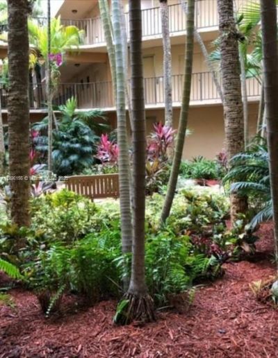 8025 SW 107th Ave, Unit 112, Miami, FL 33173 Photo
