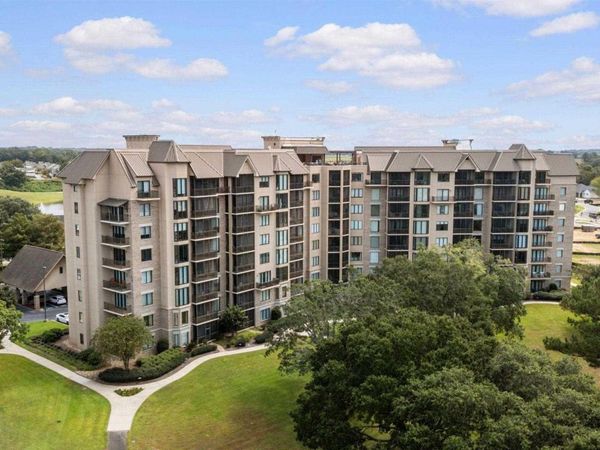 18269 Colony Dr, Unit 106, Fairhope, AL 36532