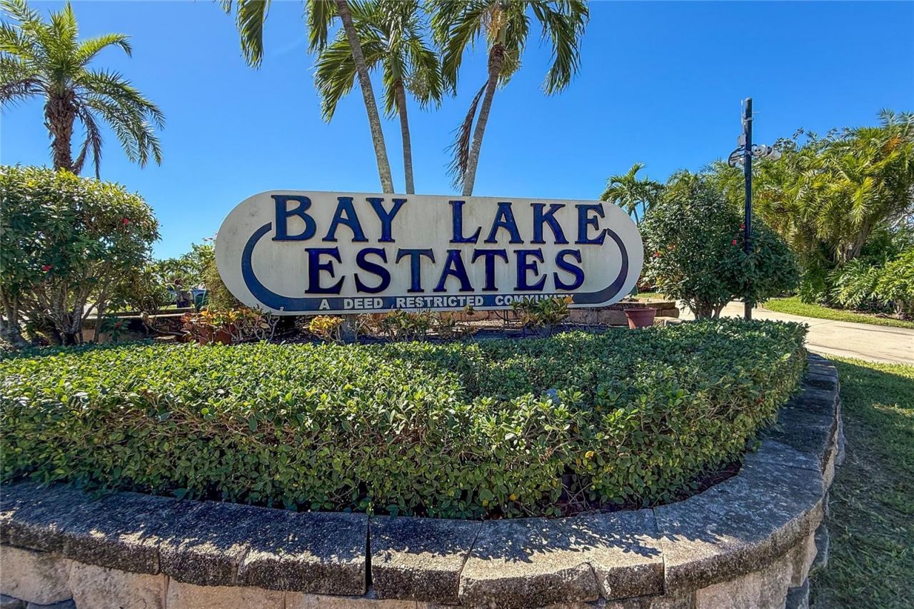 5207 88th Street W, Bradenton, FL 34210 Photo