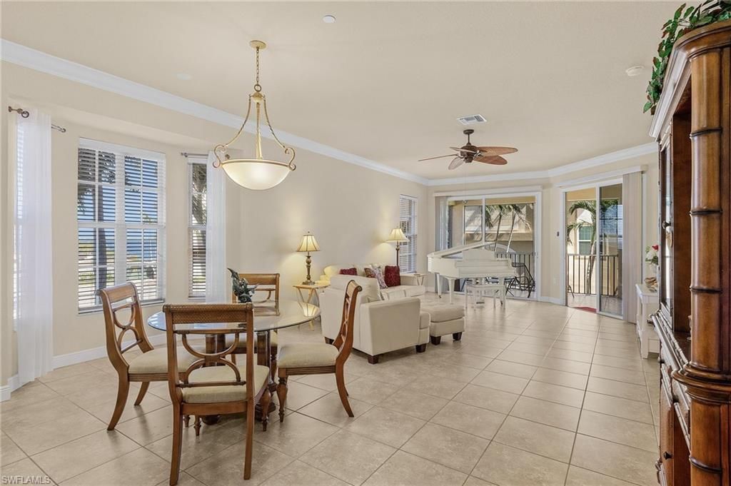 4235 SE 20th Pl, Unit C201, Cape Coral, FL 33904 Photo