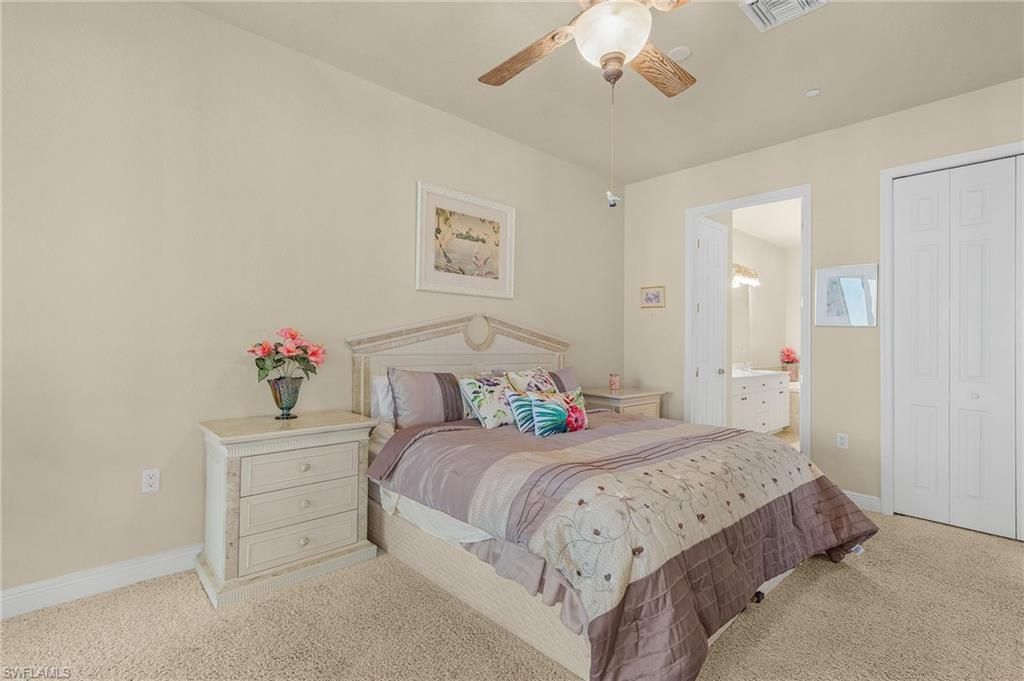 4235 SE 20th Pl, Unit C201, Cape Coral, FL 33904 Photo