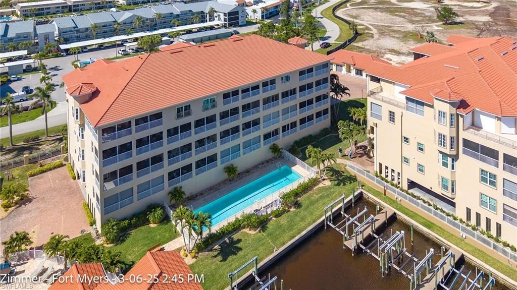 4235 SE 20th Pl, Unit C201, Cape Coral, FL 33904 Photo