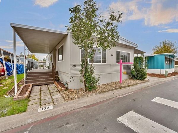 5040 5040 Jackson St., North Highlands, CA 95660