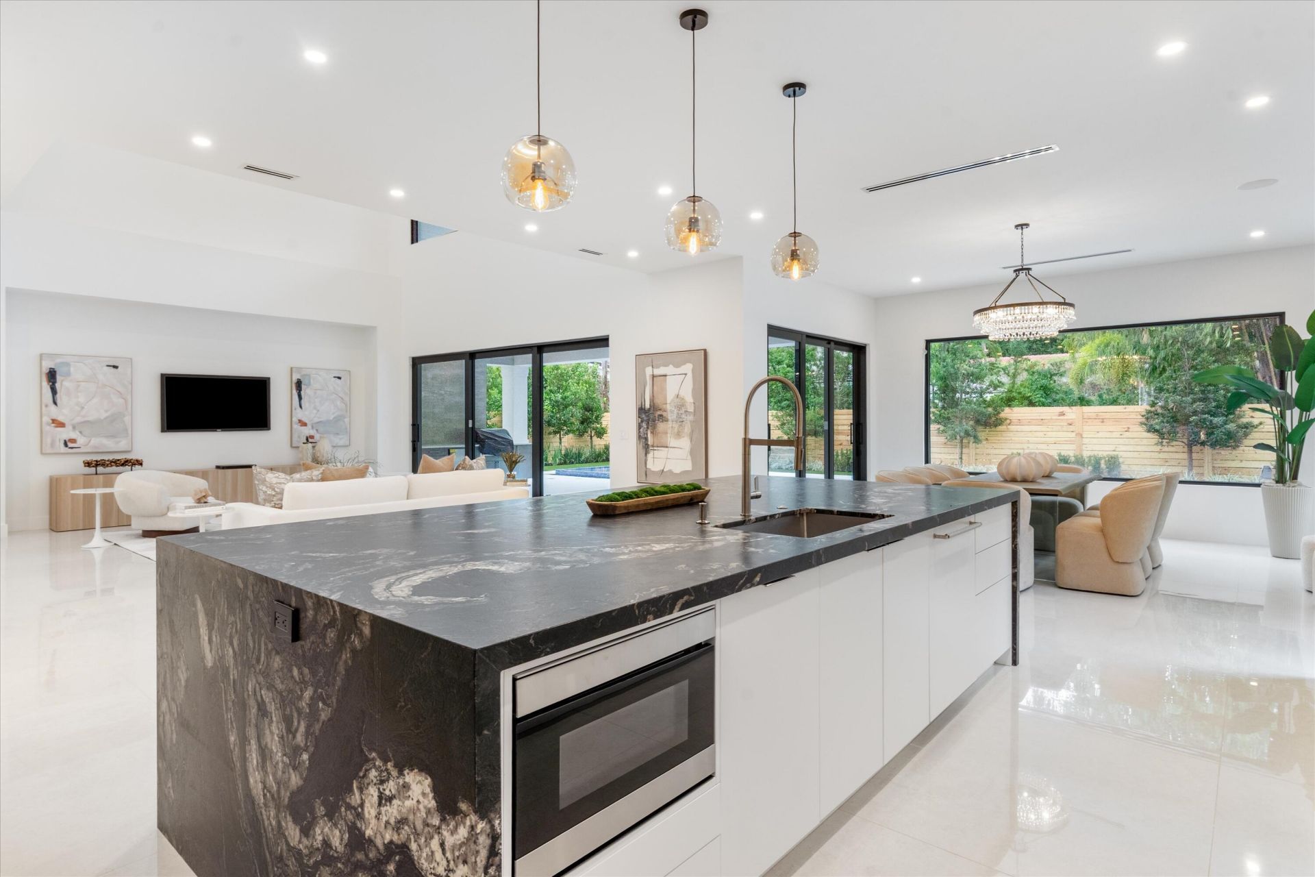 451 NW 7th Avenue, Boca Raton, FL 33486 Photo