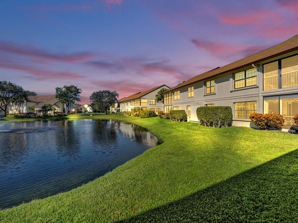 3373 Jog Park Drive, Greenacres, FL 33467