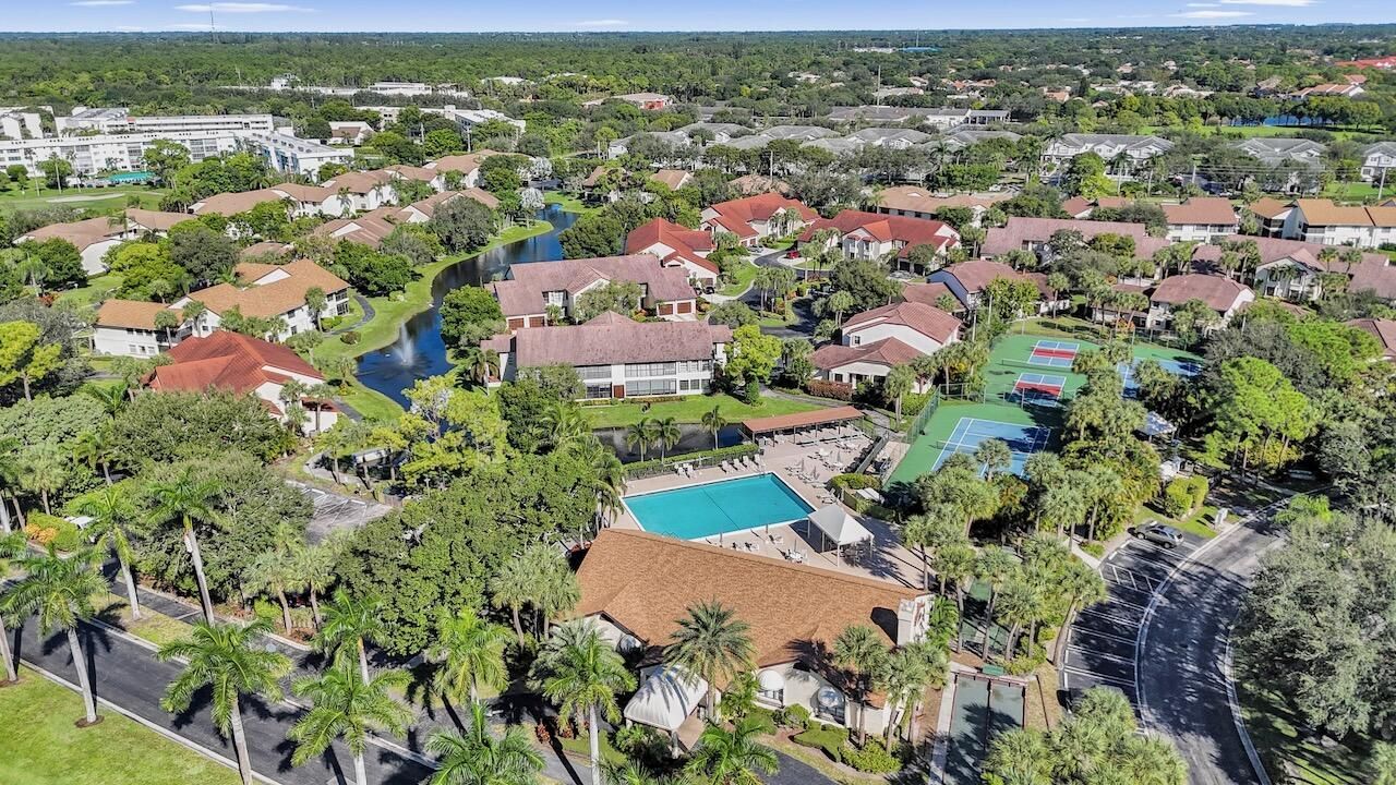 3373 Jog Park Drive, Greenacres, FL 33467 Photo