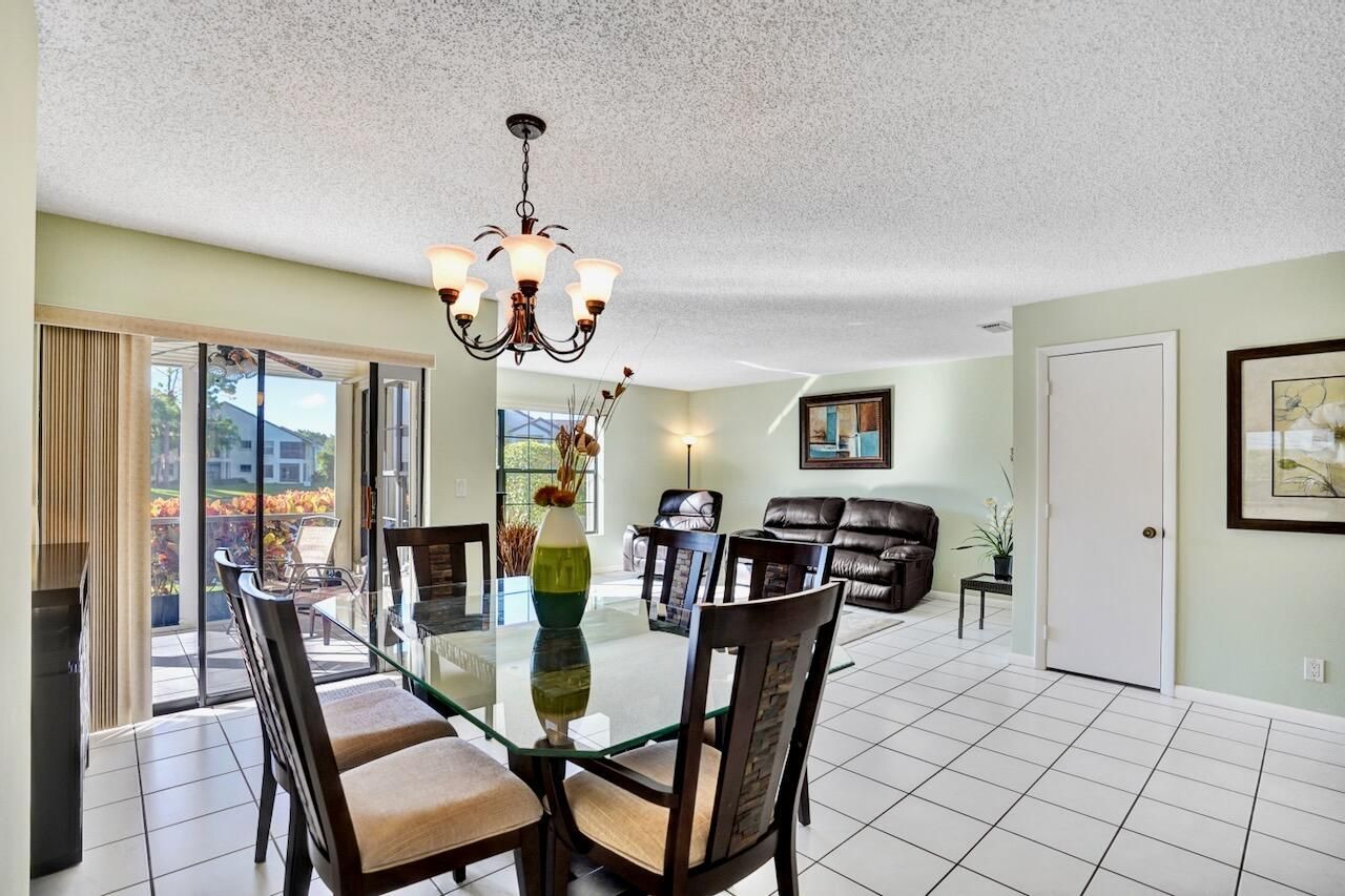 3373 Jog Park Drive, Greenacres, FL 33467 Photo