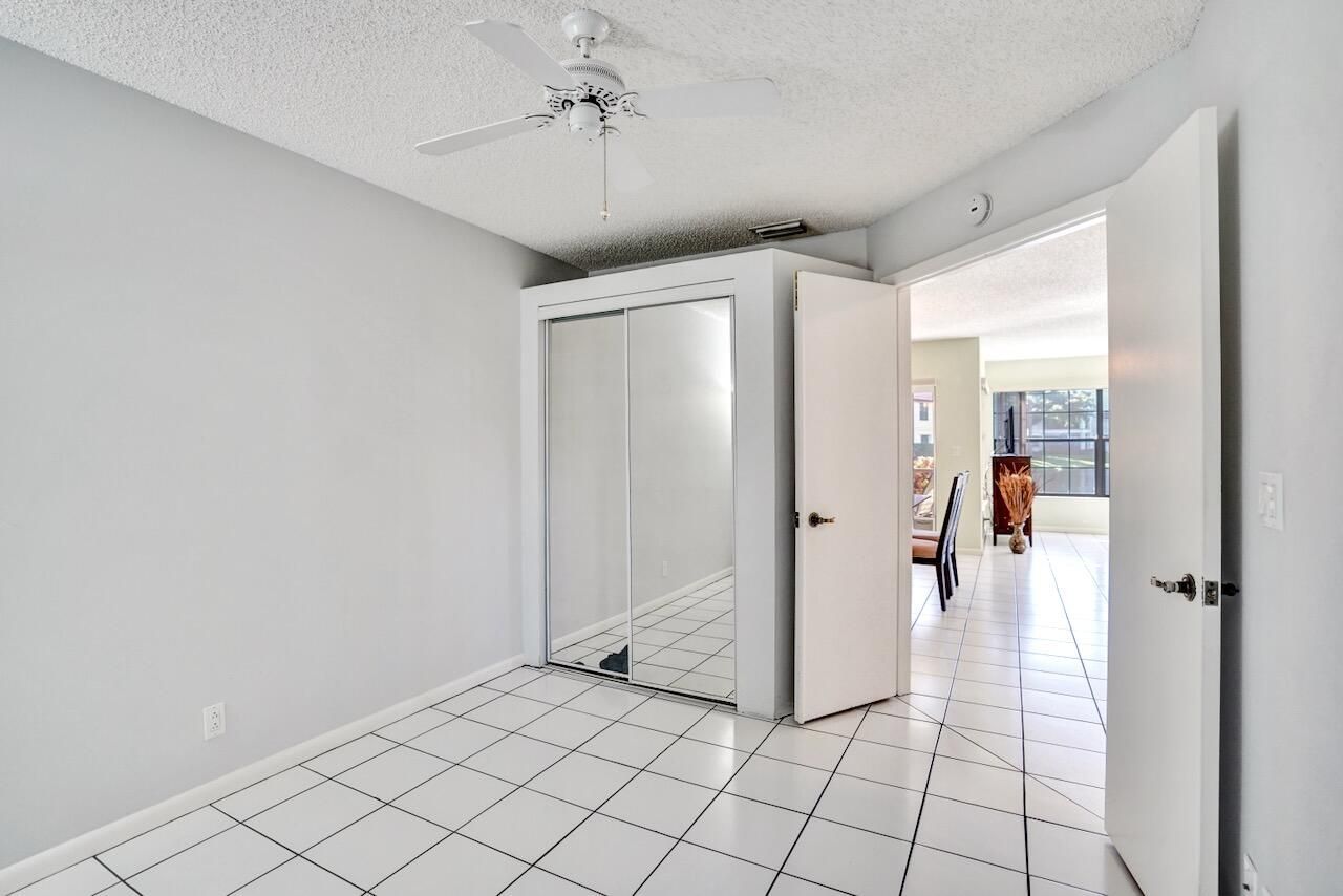 3373 Jog Park Drive, Greenacres, FL 33467 Photo