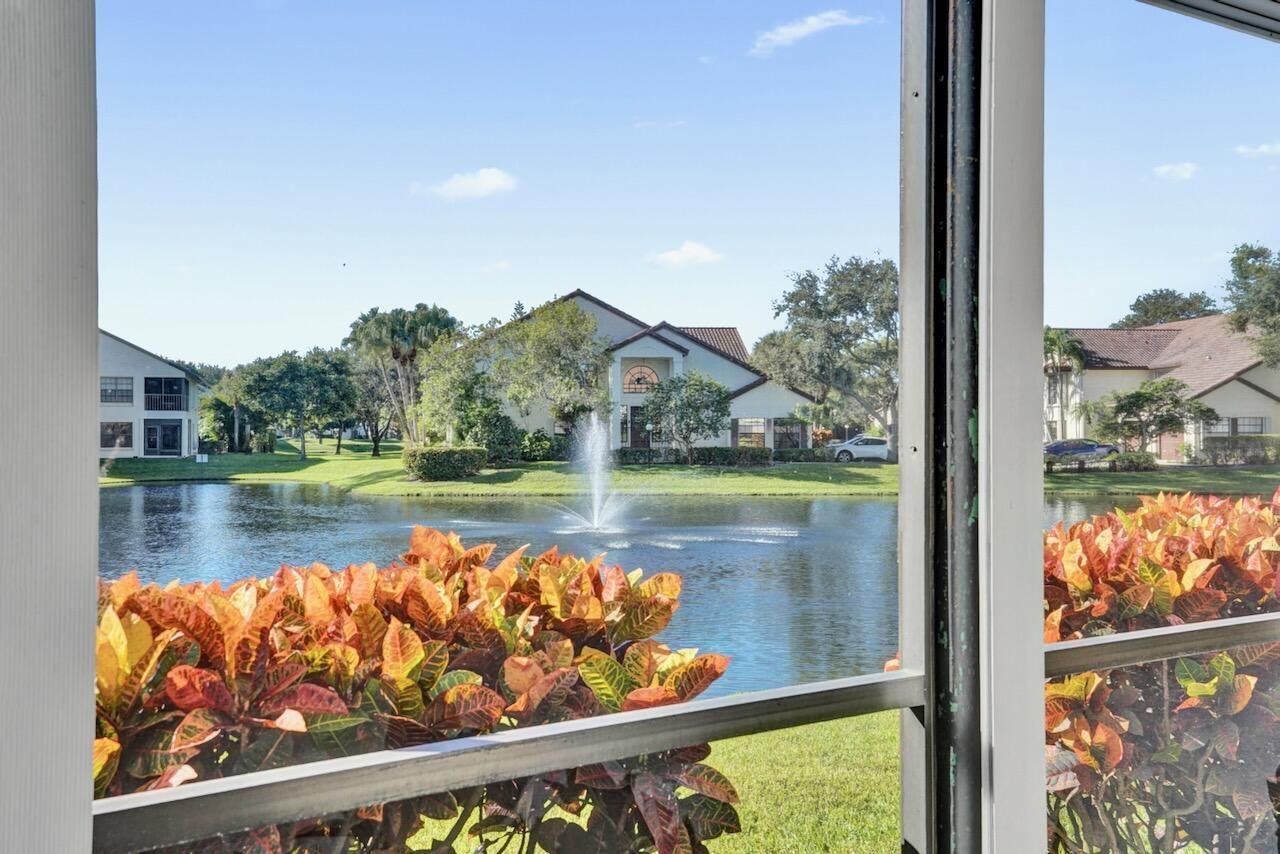 3373 Jog Park Drive, Greenacres, FL 33467 Photo