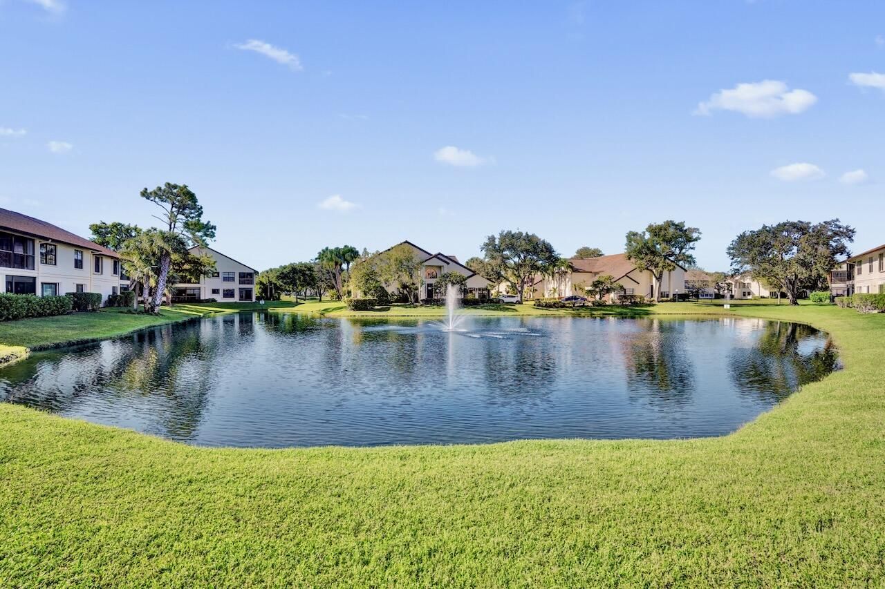 3373 Jog Park Drive, Greenacres, FL 33467 Photo