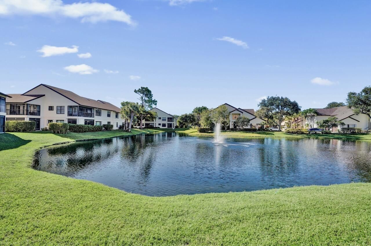 3373 Jog Park Drive, Greenacres, FL 33467 Photo