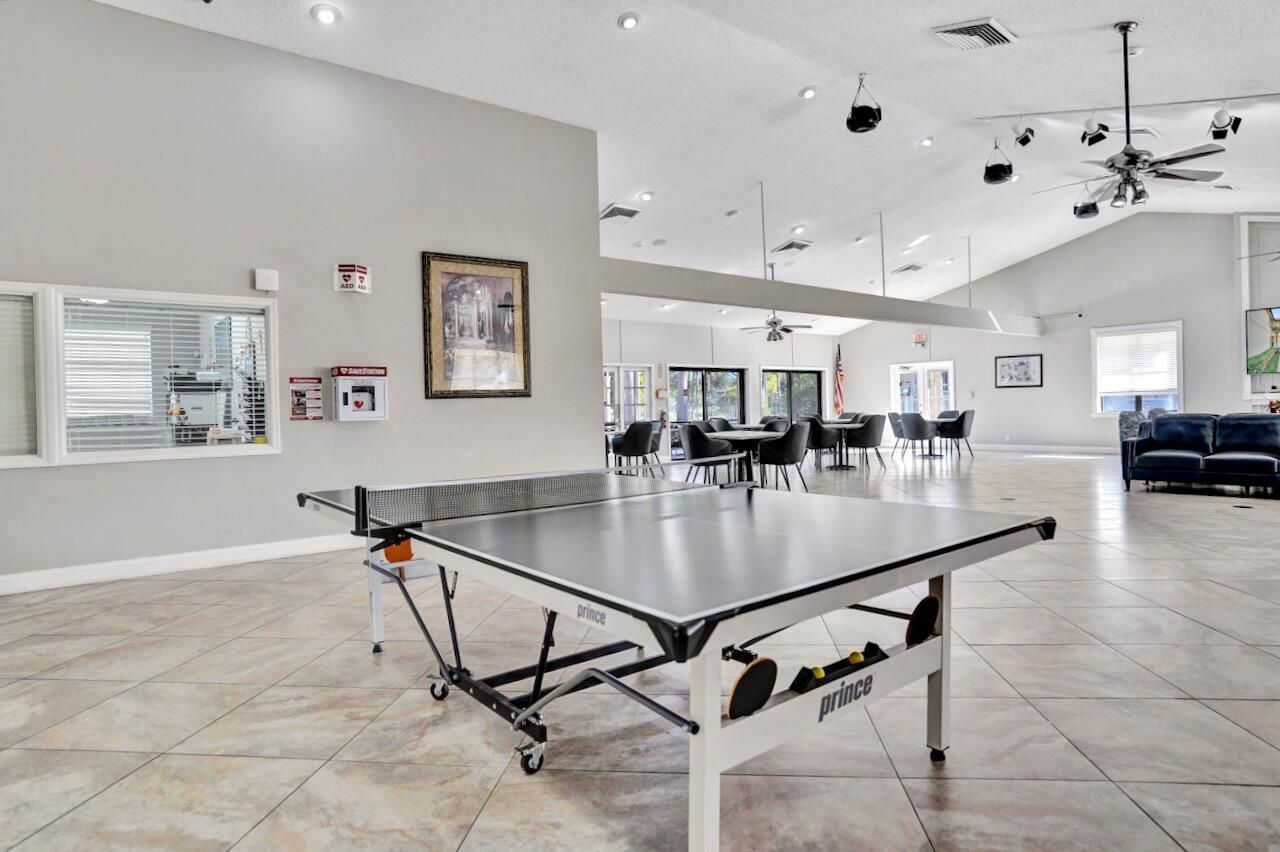 3373 Jog Park Drive, Greenacres, FL 33467 Photo