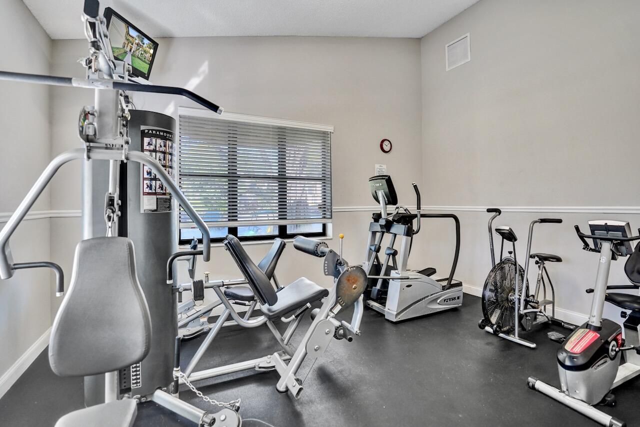 3373 Jog Park Drive, Greenacres, FL 33467 Photo