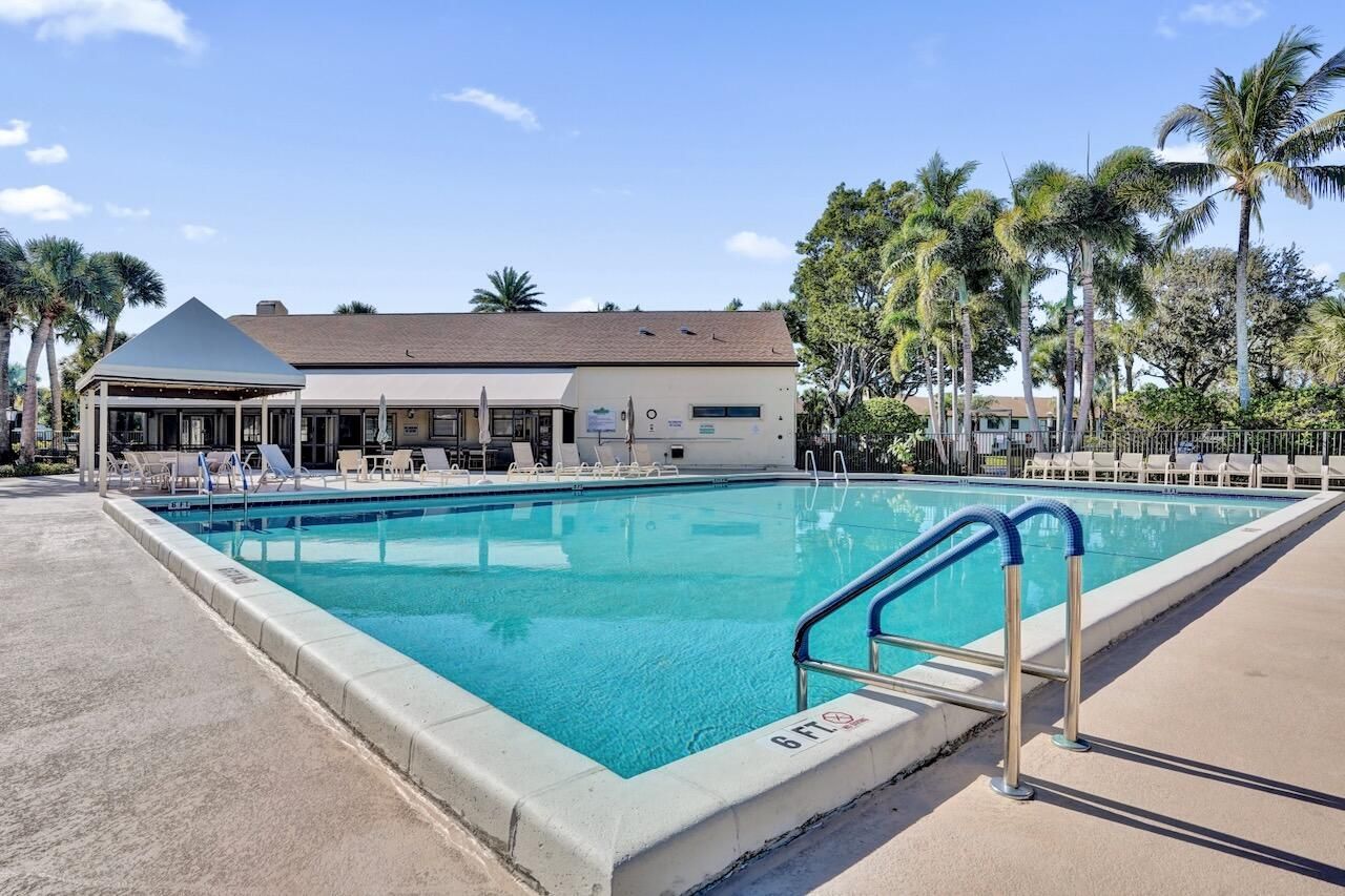 3373 Jog Park Drive, Greenacres, FL 33467 Photo