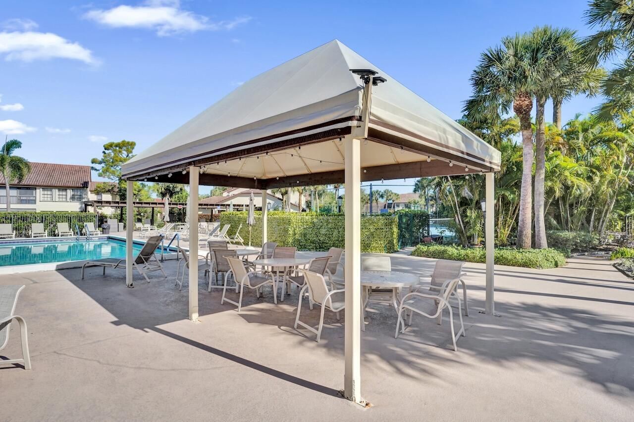 3373 Jog Park Drive, Greenacres, FL 33467 Photo