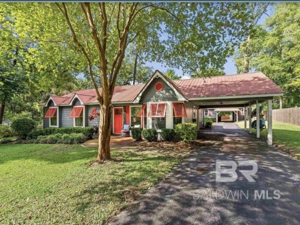 4 Azalea Court, Fairhope, AL 36532