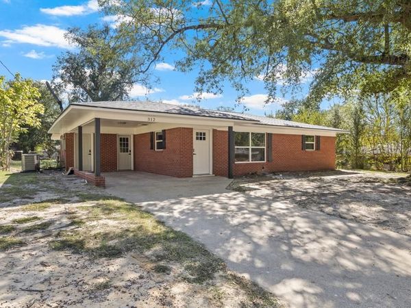 312 Willow Street, Hughes Springs, TX 75656