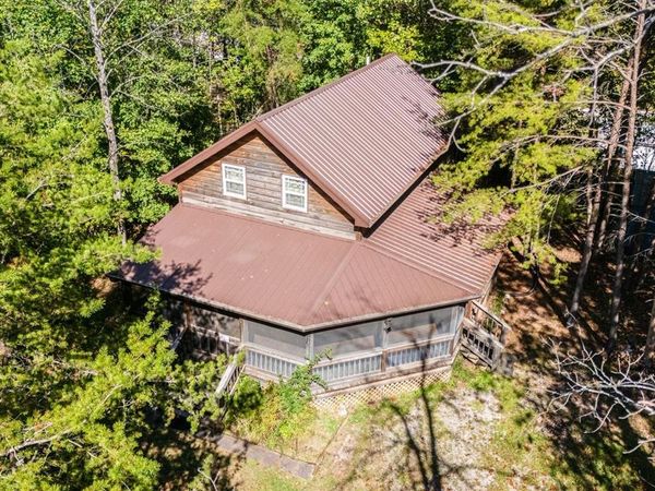 416 Wilderness Road , Mammoth Cave, KY 42259