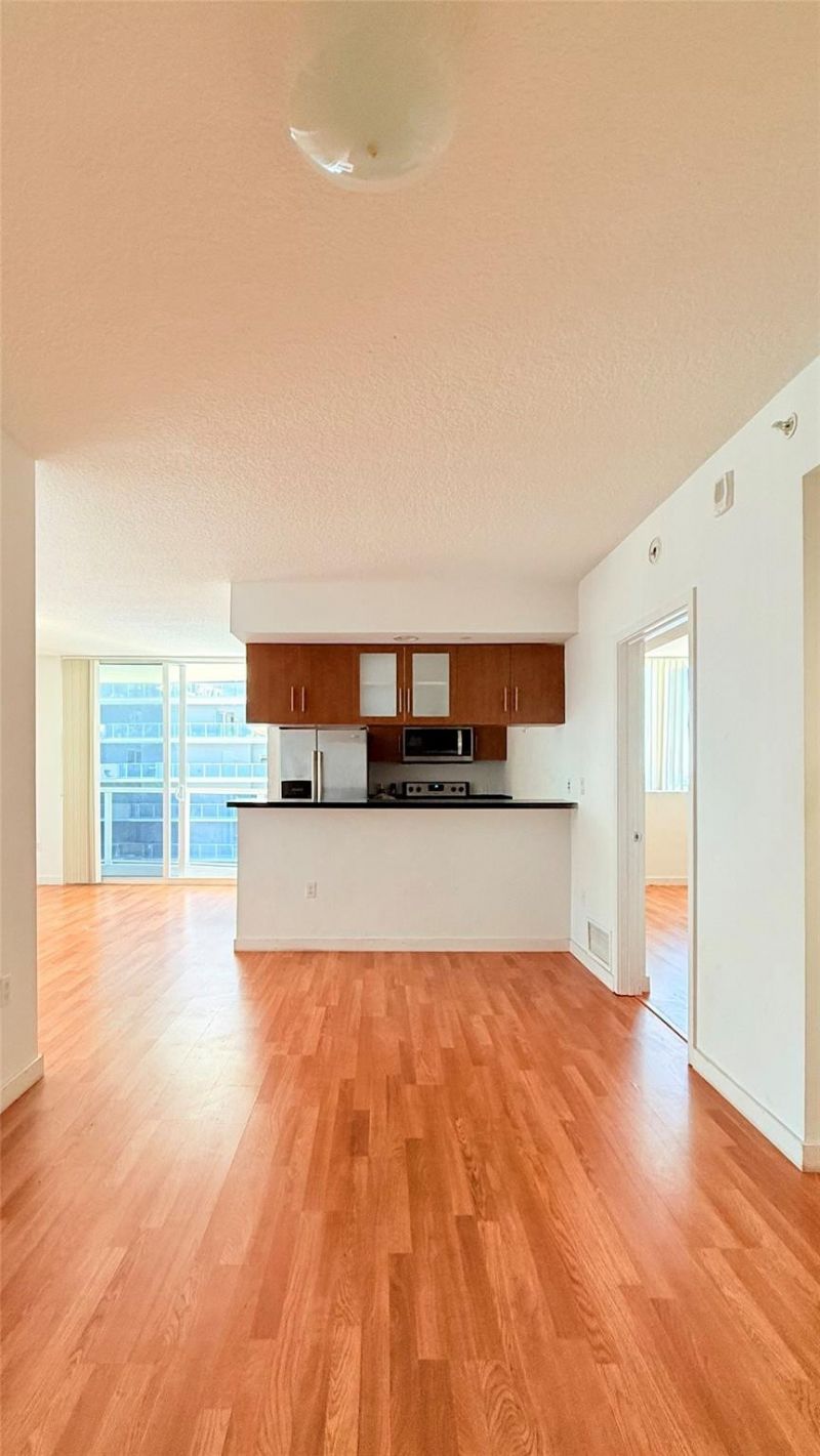 601 NE 23rd Street, Unit 902, Miami, FL 33137 Photo