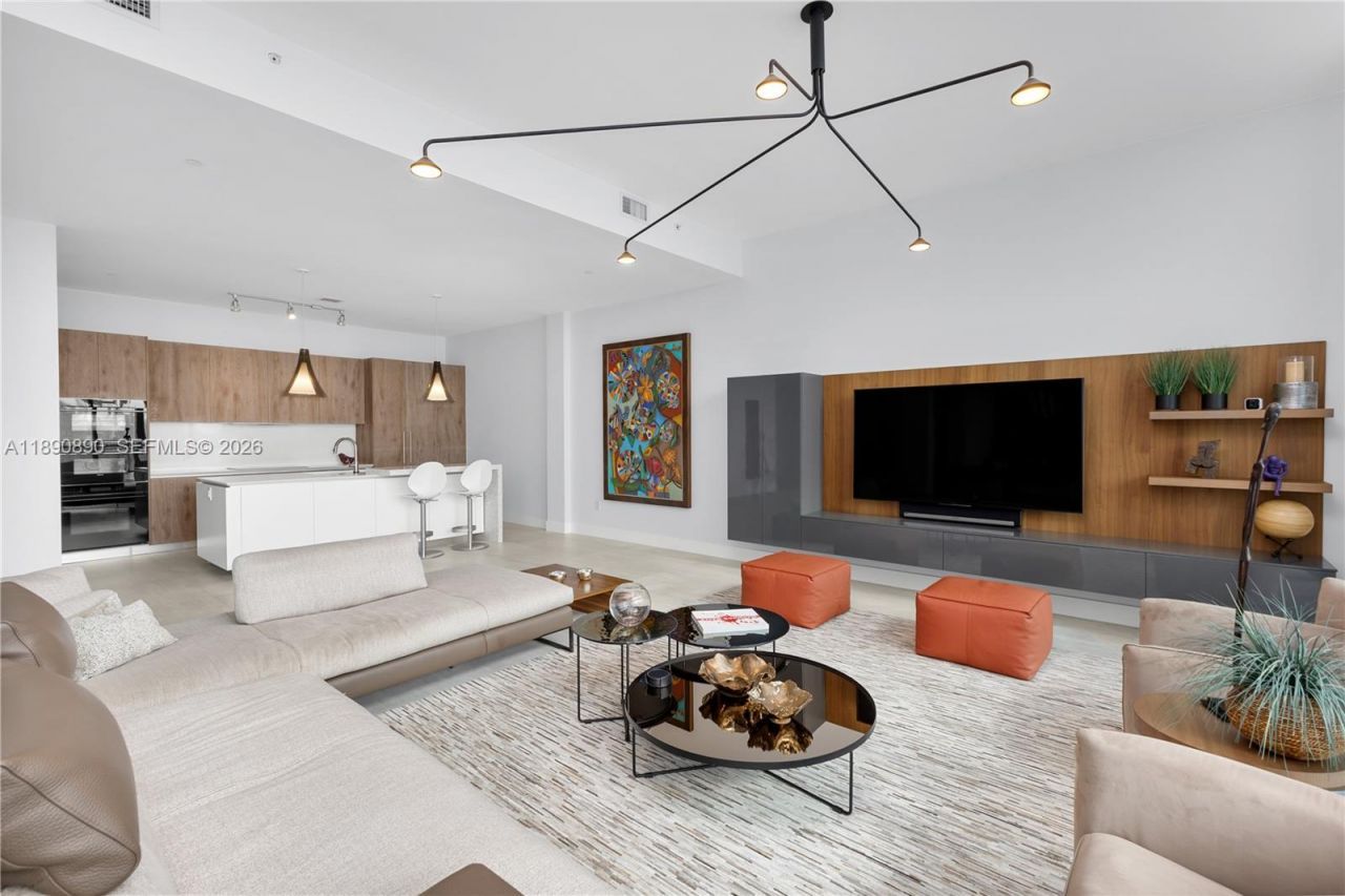 650 NE 32nd St, Unit BH7, Miami, FL 33137 Photo