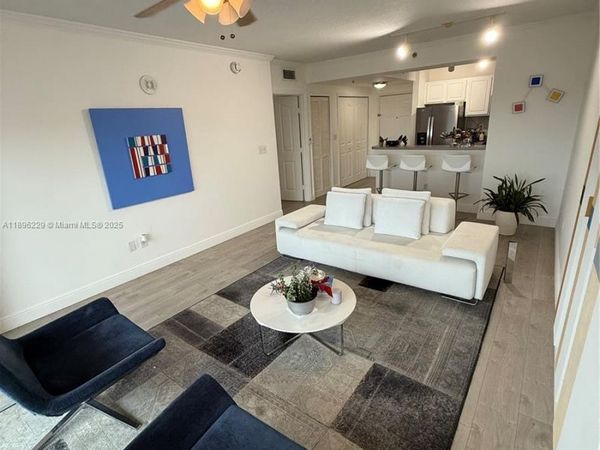 2665 SW 37th Ave, Unit 1213, Miami, FL 33133