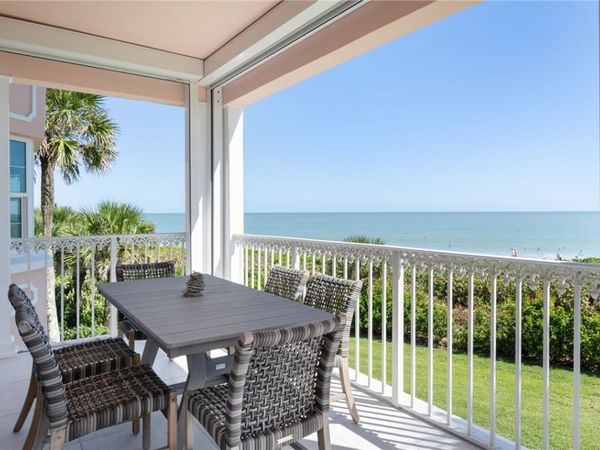 1050 Reef Road, Unit 201, Vero Beach, FL 32963