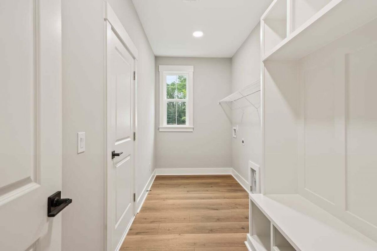 6407 Farm House Road Photo 26