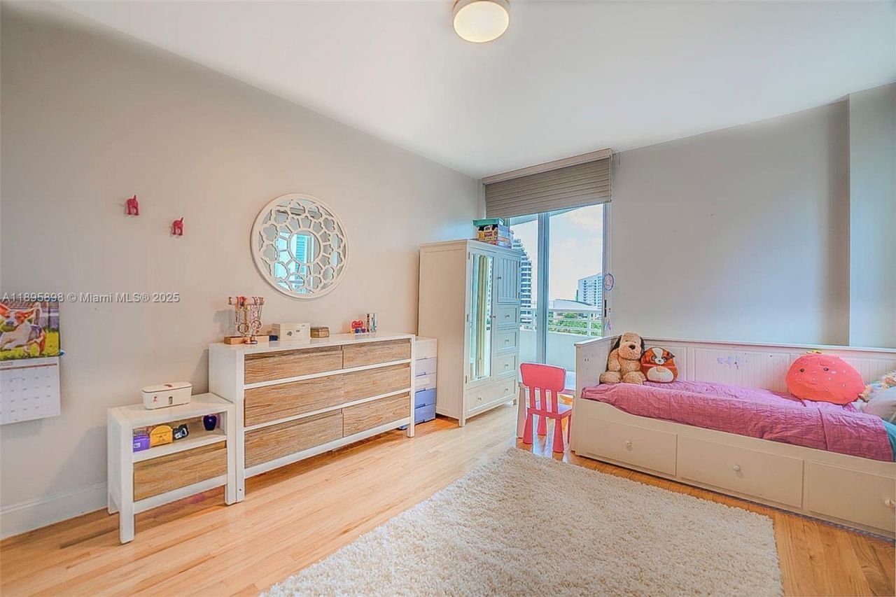 888 Brickell Key Dr, Unit 903, Miami, FL 33131 Photo