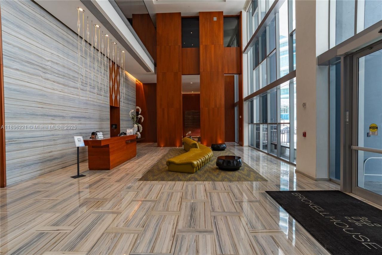 1300 Brickell Bay Dr, Unit 808, Miami, FL 33131 Photo