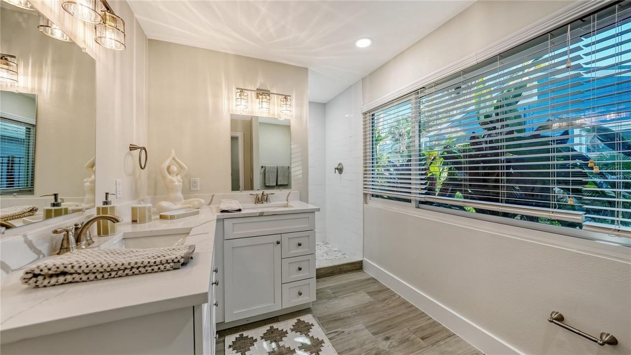 1901 Morrill Street, Sarasota, FL 34236 Photo