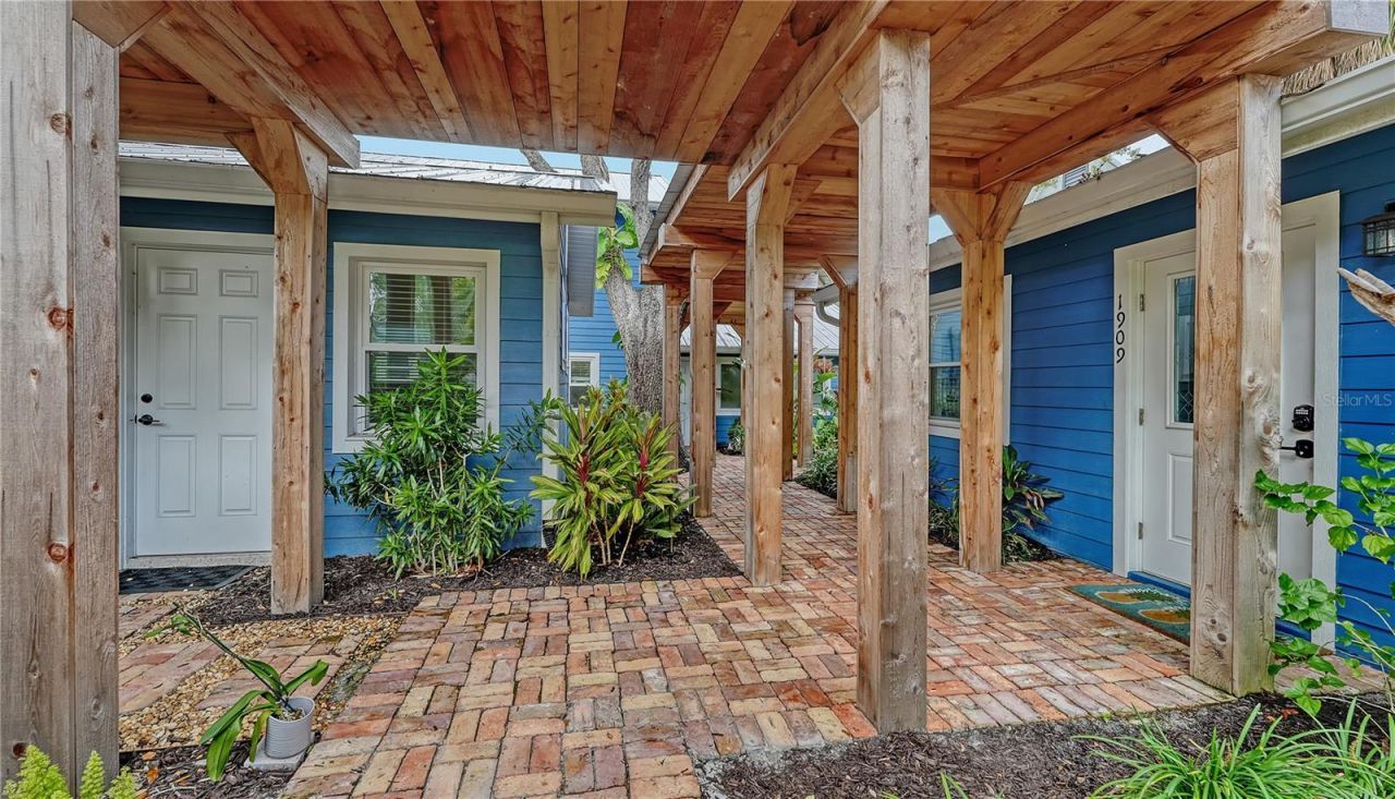 1901 Morrill Street, Sarasota, FL 34236 Photo